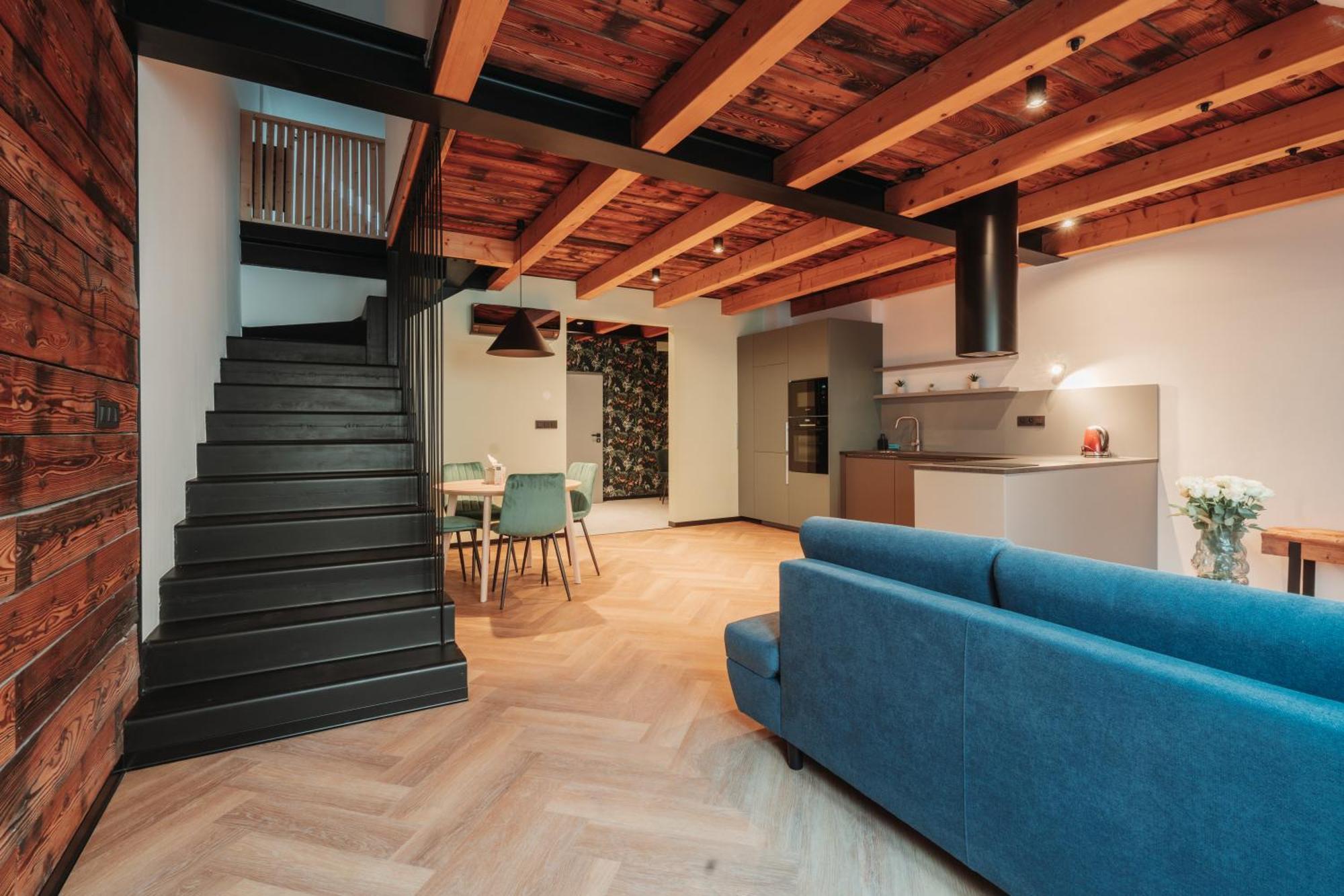 Hviezdoslavova Apartments, Trnava Centre, Parking Available מראה חיצוני תמונה